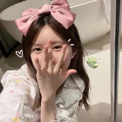 龙纹身的女孩